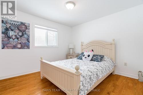 100 Desroches Trail, Tiny, ON - Indoor Photo Showing Bedroom