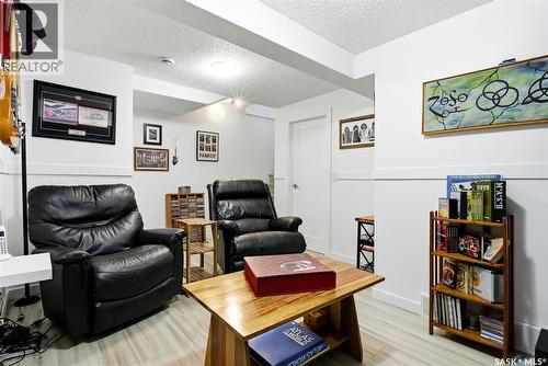 198 Plainsview Drive, Regina, SK - Indoor