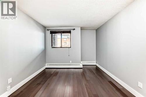 604, 537 14 Avenue Sw, Calgary, AB - Indoor Photo Showing Other Room