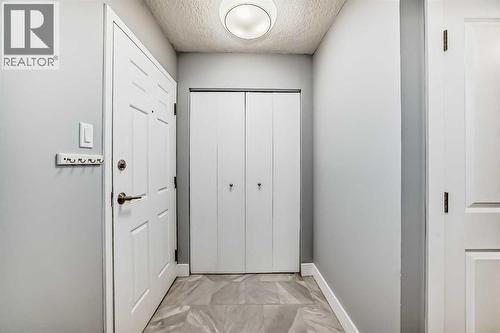 604, 537 14 Avenue Sw, Calgary, AB - Indoor Photo Showing Other Room