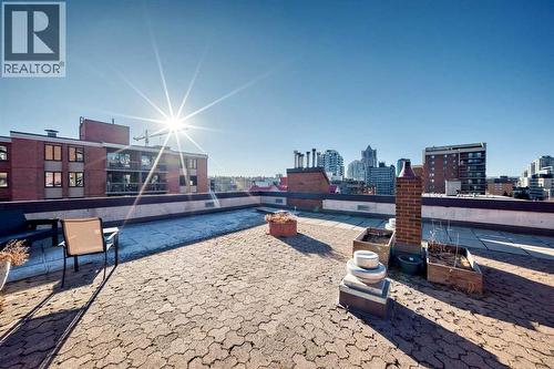 604, 537 14 Avenue Sw, Calgary, AB - Outdoor