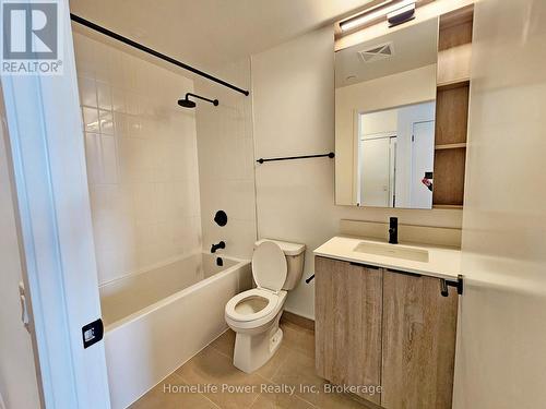 1902 - 2495 Eglinton Avenue W, Mississauga (Central Erin Mills), ON - Indoor Photo Showing Bathroom