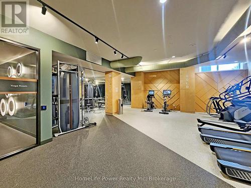 1902 - 2495 Eglinton Avenue W, Mississauga (Central Erin Mills), ON - Indoor Photo Showing Gym Room