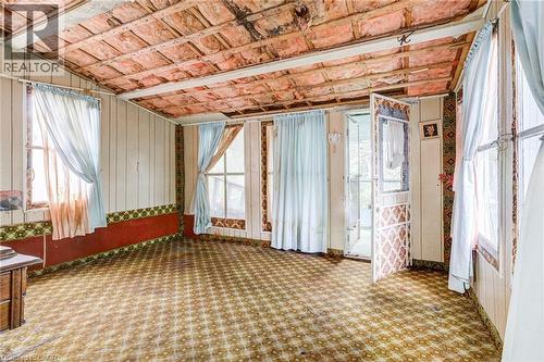 99 Blake Street, Hamilton, ON - Indoor Photo Showing Other Room