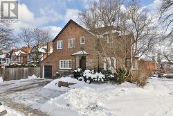 9 GLENARDEN ROAD  Toronto, ON M6C 3J8