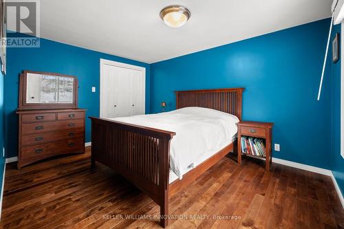 339 Glenridge Drive, Waterloo, ON - Indoor Photo Showing Bedroom