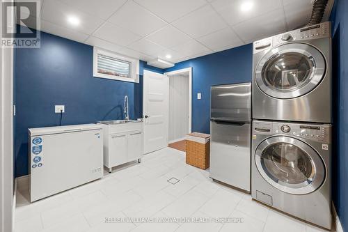 339 Glenridge Drive, Waterloo, ON - Indoor Photo Showing Laundry Room