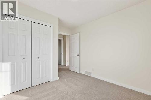 109 Copperstone Grove Se, Calgary, AB - Indoor
