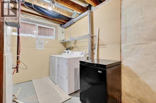 109 Copperstone Grove Se, Calgary, AB - Indoor Photo Showing Laundry Room