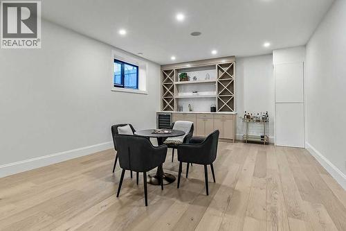 56 Lissington Drive Sw, Calgary, AB - Indoor