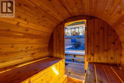 56 Lissington Drive Sw, Calgary, AB - Indoor Photo Showing Other Room