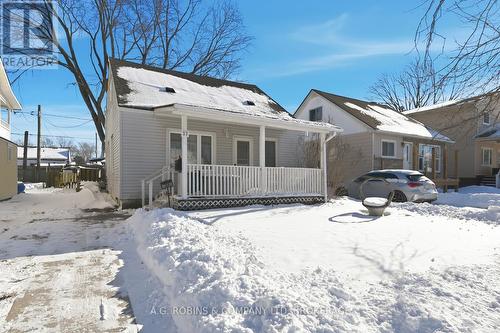 37 MCNAUGHTON ROAD  Welland (Lincoln/Crowland), ON L3B 2R4