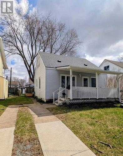 37 MCNAUGHTON ROAD  Welland (Lincoln/Crowland), ON L3B 2R4