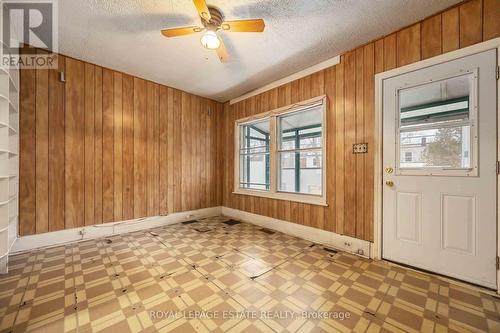 Lots of Bright Sunlight Pouring In! - 337 Craven Road, Toronto, ON - Indoor Photo Showing Other Room