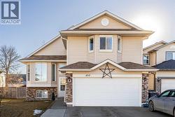 405 Highwood Village Place NW  High River, AB T1V 1W1