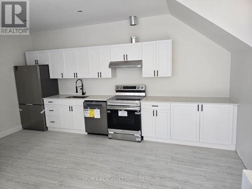 A2 - 51A HAYNES AVENUE , St. Catharines, Ontario L2R 3J8 5