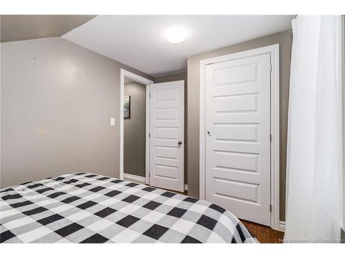 394 Royal Rd, Fredericton, NB 