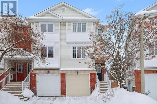 83 MANHATTAN CRESCENT  Ottawa, ON K2C 4B8