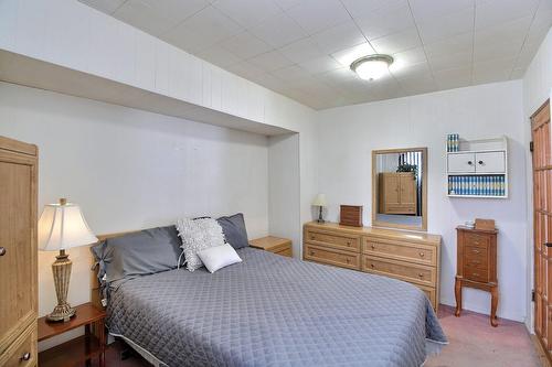 Chambre à coucher principale - 1790 Rue Bourassa, Val-D'Or, QC - Indoor Photo Showing Bedroom