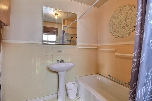 Salle de bains - 1790 Rue Bourassa, Val-D'Or, QC - Indoor Photo Showing Bathroom