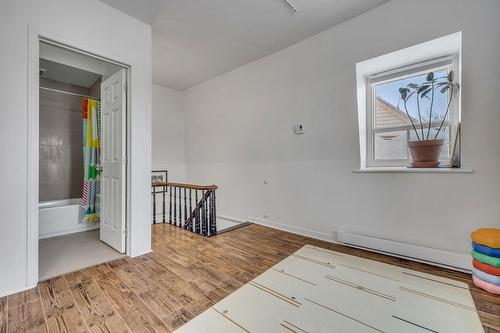 Boudoir - 34Z  - 36Z Rue St-Joseph, Lévis (Desjardins), QC - Indoor Photo Showing Other Room