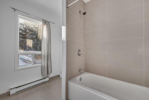 Logement - 34Z  - 36Z Rue St-Joseph, Lévis (Desjardins), QC - Indoor Photo Showing Bathroom