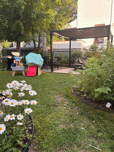 Cour - 34Z  - 36Z Rue St-Joseph, Lévis (Desjardins), QC - Outdoor