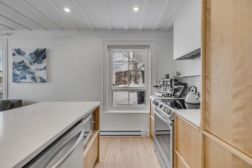 Cuisine - 34Z  - 36Z Rue St-Joseph, Lévis (Desjardins), QC - Indoor