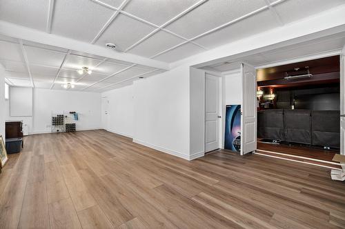 Salle familiale - 121 Rue Bellerive, Saint-Eustache, QC - Indoor Photo Showing Other Room