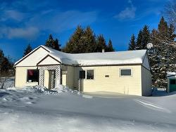 27 Park Road  Nipigon, ON P0T 2J0