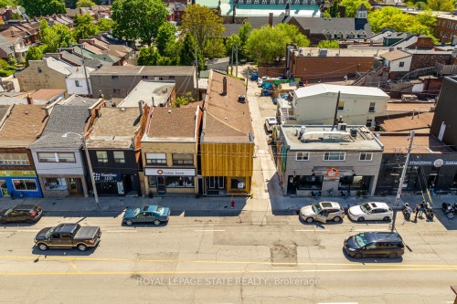 18 Barton Street E, Hamilton, ON - Outdoor