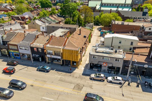 18 Barton Street E, Hamilton, ON - Outdoor