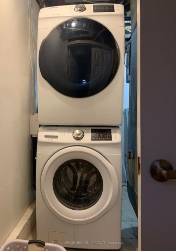 6032 Featherhead Crescent, Mississauga, ON 