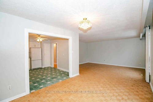 6032 Featherhead Crescent, Mississauga, ON 