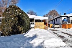 701 Sunnypoint Drive  Newmarket, ON L3Y 2Z7