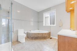 Ensuite bathroom - 