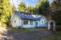 2823 Woodhaven Rd  Sooke, BC V9Z 1G6