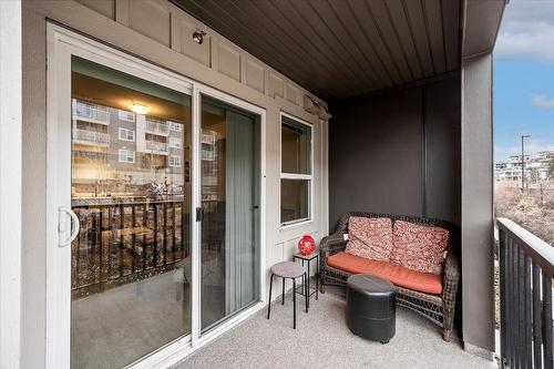 212-655 Academy Way, Kelowna, BC - Outdoor With Exterior