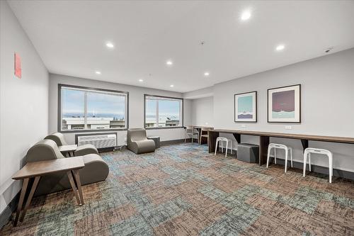 212-655 Academy Way, Kelowna, BC - Indoor