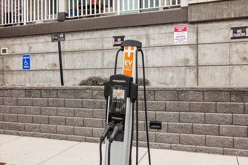 212-655 Academy Way, Kelowna, BC - Outdoor