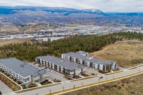 212-655 Academy Way, Kelowna, BC - Outdoor With View