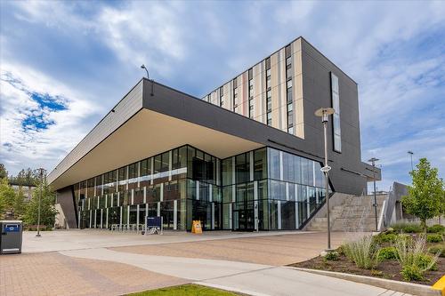 212-655 Academy Way, Kelowna, BC - Outdoor