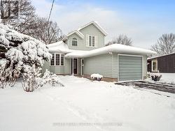 48 Henley, a tranquil retreat on Martindale Pond - 