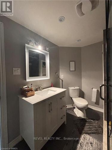 252 Berry Street, Shelburne, ON - Indoor Photo Showing Bathroom