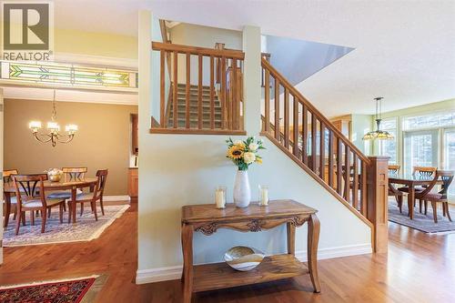 118 Tusslewood Heights Nw, Calgary, AB - Indoor