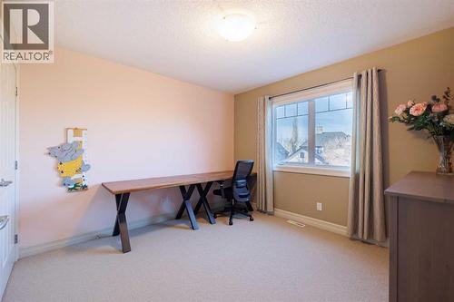 118 Tusslewood Heights Nw, Calgary, AB - Indoor
