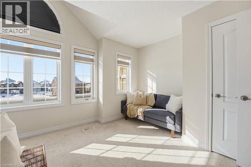 16 Cliffside Court, Cambridge, ON - Indoor