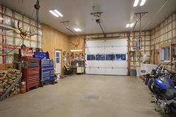 Garage - 