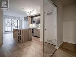 411 - 430 RONCESVALLES AVENUE  Toronto, ON M6R 2N2