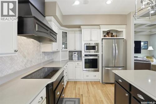 327 Hastings Lane, Saskatoon, SK - Indoor Photo Showing Kitchen